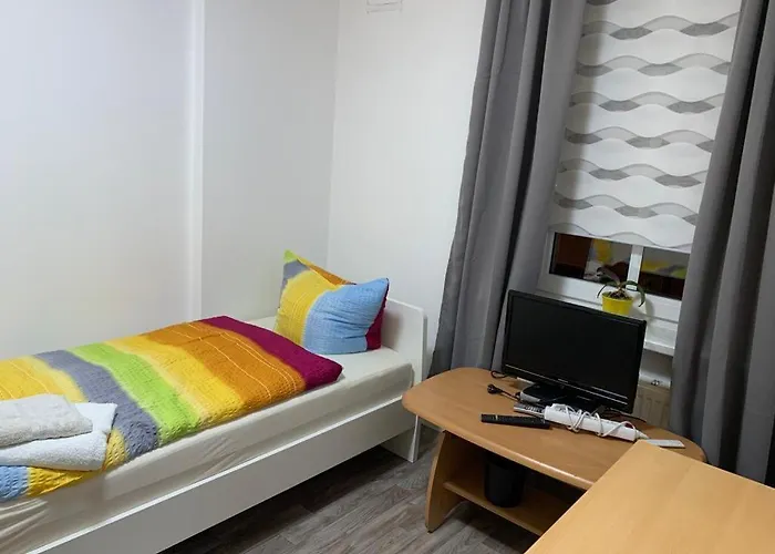 Wunderschoene In Naehe Chemnitz, Zwickau Und Gera *