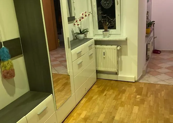 شقة Wunderschoene In Naehe Chemnitz, Zwickau Und Gera *